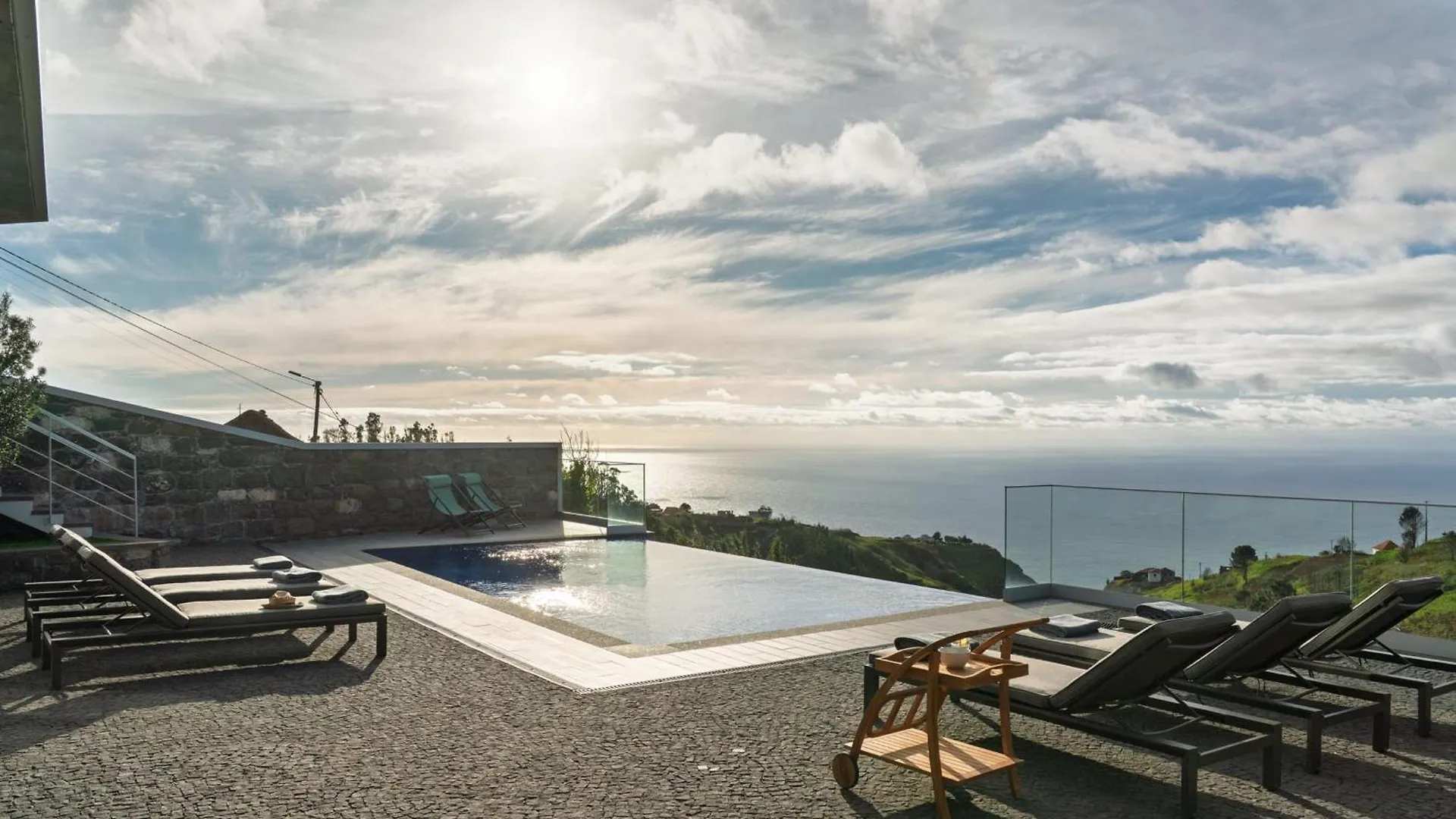 With Pool And Sea View - Vila Da Ribeira Da Vaca Calheta  Portugal