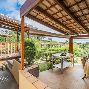 Casa Da Levada Dos Prazeres Hébergement de vacances